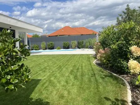 eladó családi ház, Csömör