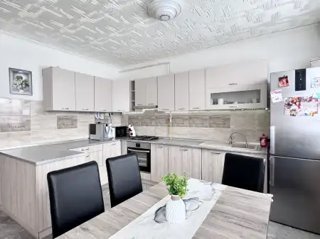 Eladó családi ház, Verpelét 6 szoba 206 m² 59.9 M Ft