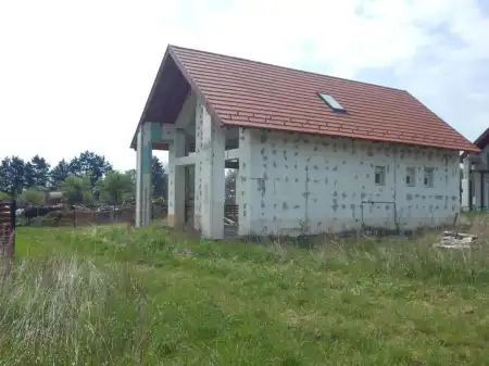 Eladó családi ház, Zánka 2+2 szoba 98 m² 89 M Ft