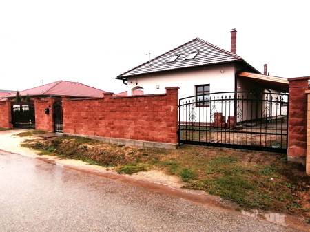 eladó ikerház, Szigetszentmiklós