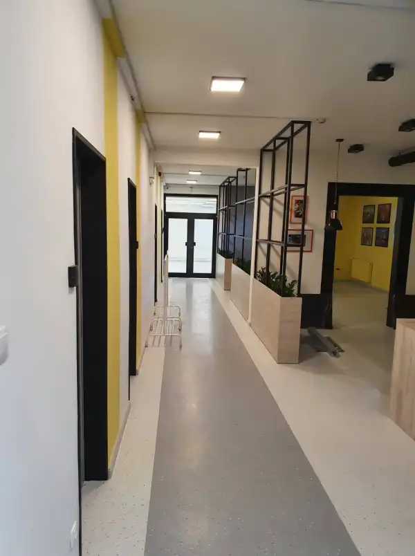 Eladó iroda, Budapest, IX. kerület 18 szoba 462 m² 439.6 M Ft