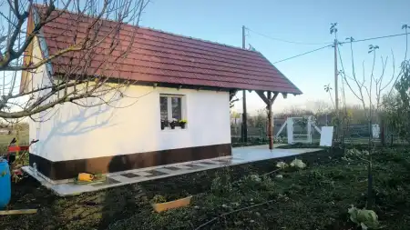 Eladó nyaraló, Újszentiván 1 szoba 15 m² 20.5 M Ft