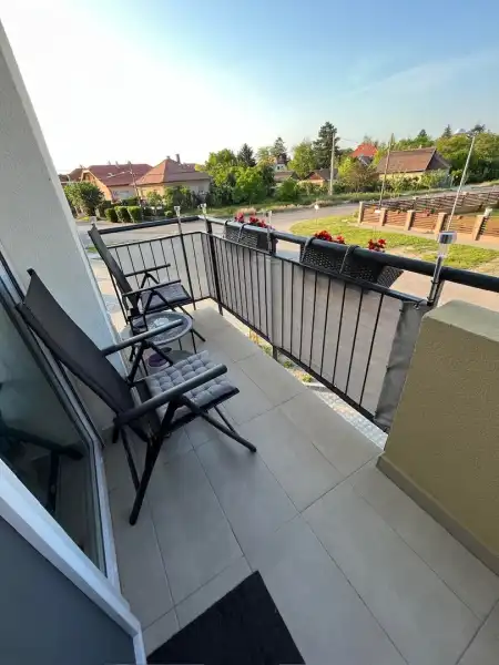 Eladó téglalakás, Budapest, XVI. kerület 4 szoba 70 m² 120 M Ft