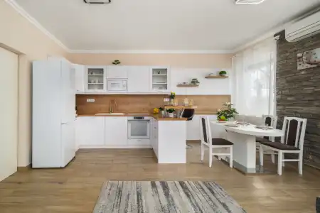 Eladó téglalakás, Felsőpakony 4 szoba 76 m² 130 M Ft