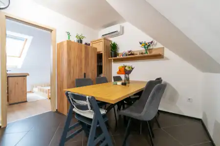 Eladó téglalakás, Mosonmagyaróvár 2+2 szoba 64 m² 65.9 M Ft