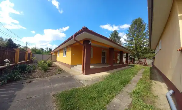Eladó új építésű családi ház, Berekfürdő 2 szoba 80 m² 48.49 M Ft