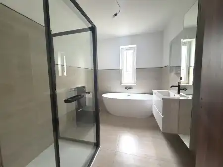 Eladó új építésű családi ház, Budapest, IV. kerület 5 szoba 138 m² 280 M Ft