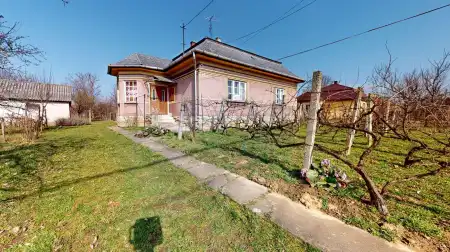 eladó új építésű családi ház, Gönc