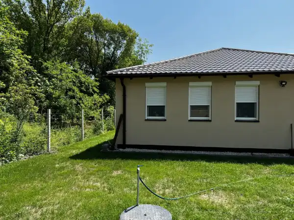 Eladó új építésű családi ház, Iszkaszentgyörgy 1+1 szoba 68 m² 62.9 M Ft