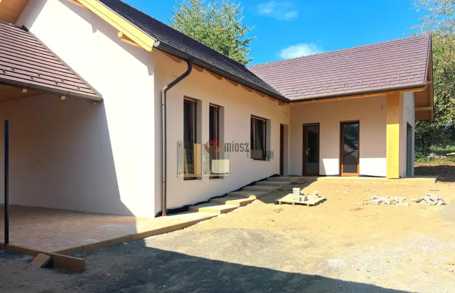 eladó új építésű családi ház, Veresegyház