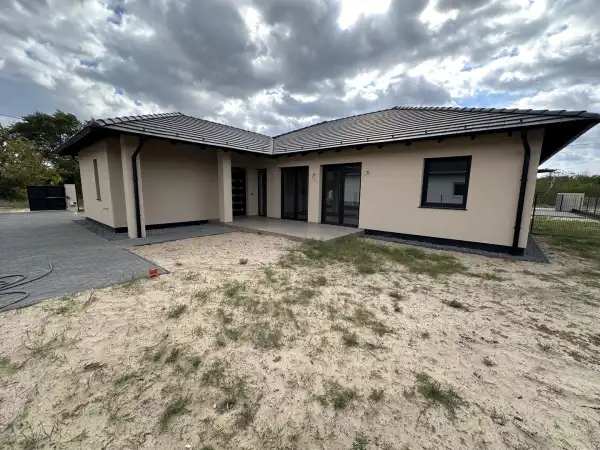 Eladó új építésű ikerház, Dunavarsány 4 szoba 90 m² 94.8 M Ft