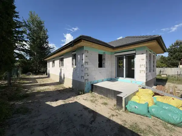 Eladó új építésű téglalakás, Balatonfenyves 1+1 szoba 67 m² 59.9 M Ft + Áfa