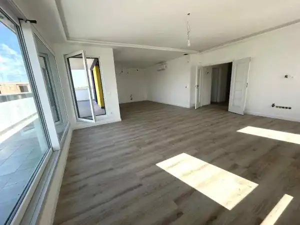 Eladó új építésű téglalakás, Budapest, XVI. kerület 5 szoba 190 m² 179.9 M Ft