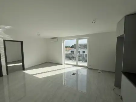 eladó új építésű téglalakás, Győr