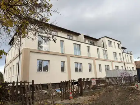 eladó új építésű téglalakás, Kiskunlacháza