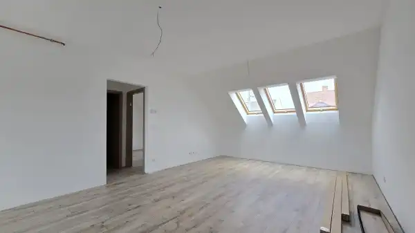 Eladó új építésű téglalakás, Paks 3 szoba 51 m² 63 M Ft