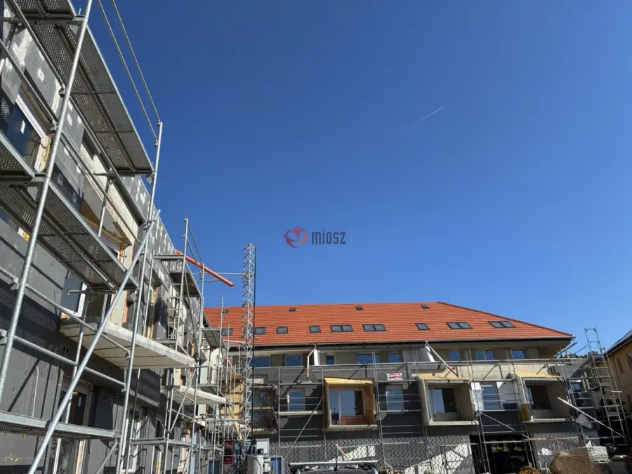 eladó új építésű téglalakás, Pécs