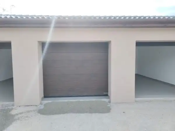 Eladó újépítésű garázs, Eger 17 m² 8.5 M Ft