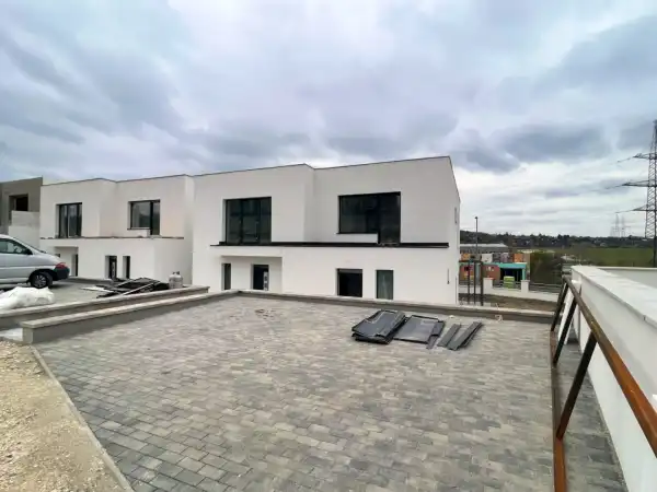 Eladó újépítésű ikerház, Mogyoród 4 szoba 129 m² 89.5 M Ft