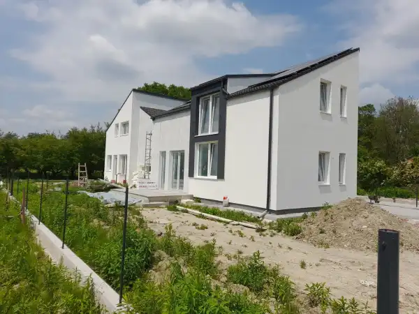 Eladó újépítésű ikerház, Ráckeve 5+1 szoba 133 m² 74.9 M Ft