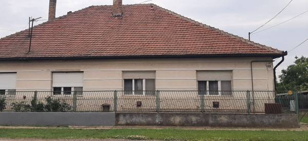 eladó újépítésű ikerház, Taktaharkány