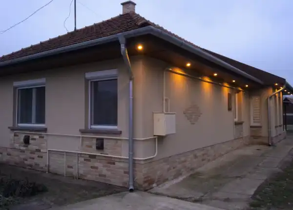 Eladó újszerű családi ház, Albertirsa 3 szoba 83 m² 76.9 M Ft