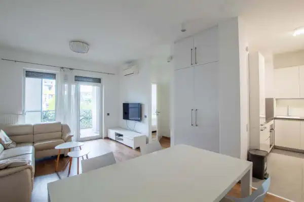 Eladó újszerű téglalakás, Budapest, XI. kerület 2 szoba 45 m² 135 M Ft