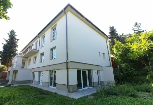 Eladó újszerű téglalakás, Budapest, XII. kerület 3 szoba 121 m² 272 M Ft