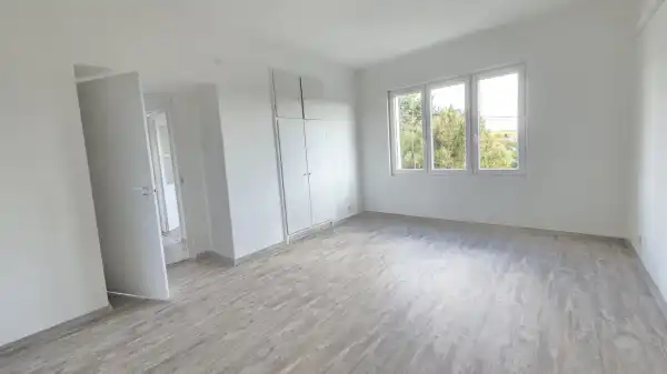 Eladó újszerű téglalakás, Mád 3 szoba 69 m² 24.99 M Ft