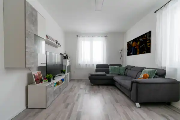 Eladó újszerű téglalakás, Rajka 3 szoba 60 m² 60.64 M Ft