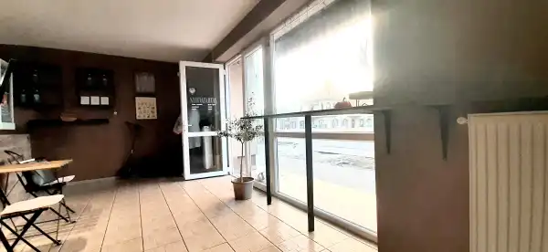 Eladó újszerű üzlet, Dunakeszi 1 szoba 43 m² 59.9 M Ft